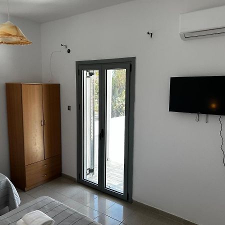 Santorini Style Rooms Vóthon Екстериор снимка